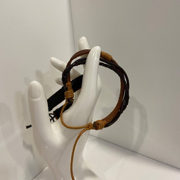 Set Of 2 genuine Leather & Cord Bracelets With funky Fishing Hook Design - Picture 10 of 13